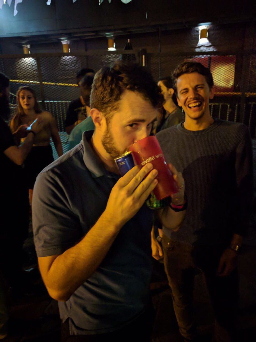 oh my god twitter doesn’t include alt text from images in their API